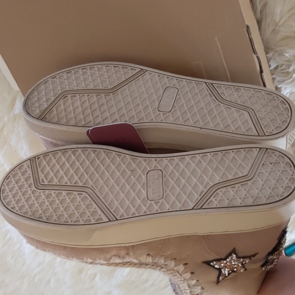 MOU Patches Eskimo Boots - Picture 5 of 9